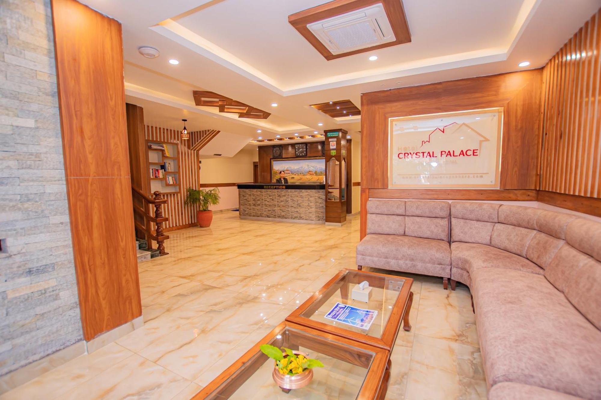 Hotel Crystal Palace Покхара Екстер'єр фото